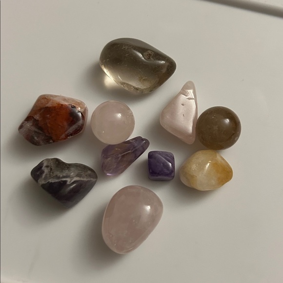 Quartz Crystal Bundle - Picture 3 of 4